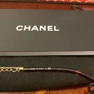 LAST ONE, NEW, AUTHENTIC, NEVER WORN CHANEL 4244 C395/S5, Case CHANEL | Accessories | Last One New Authentic Never Worn  main image 2